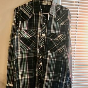 Saddle Brook Western Wear Size M Plaid Long-Sleeved Shirt